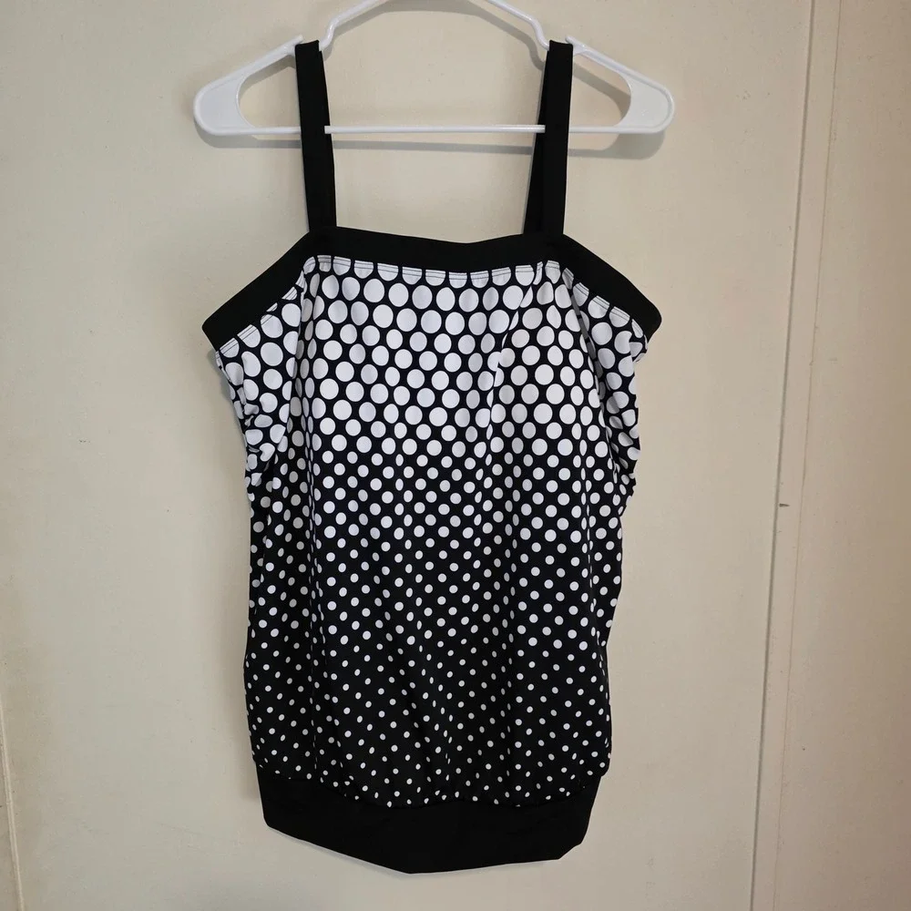 Maxine of Hollywood Womens Tankini Swim Top Size 24W Black Polka Dot Beach